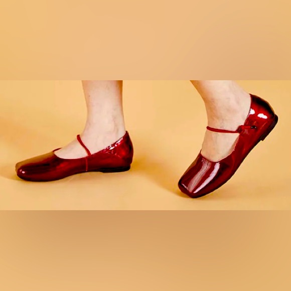 NWOB Empress Australian made Square Toe Flats Burgundy Patent leather - Picture 14 of 14